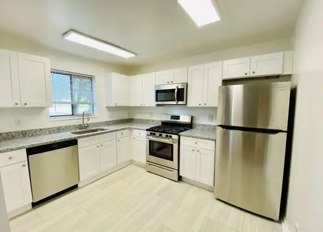 Property at 1570 Memorial Dr SE Unit A1, Atlanta, GA, 30317, 1 bed, 1 bath, [object Object]