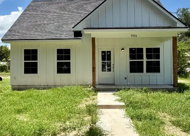 Property at 506 N Crockett Ave, Cameron, TX, 76520, 2 beds, 2 baths, [object Object]