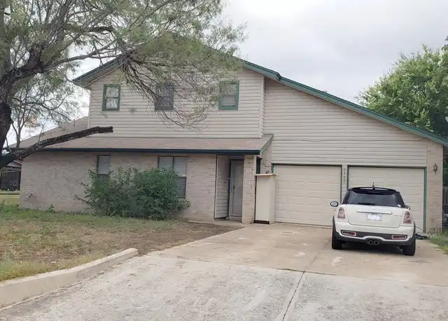 Property at 2422 Ravina St, San Antonio, TX, 78222, 1 bed, 1 bath, [object Object]