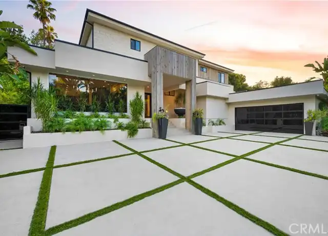 Property at 4609 Louise Ave, Encino, CA, 91316, 5 beds, 5.5 baths, [object Object]