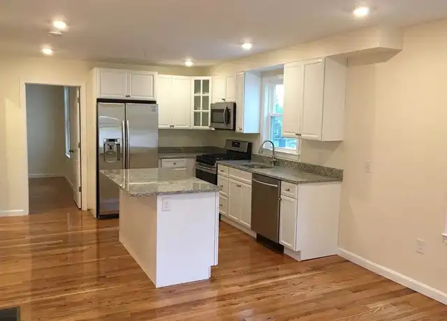 Property at 4 Mechanic St Unit 4, Newton Upper Falls, MA, 02464, 3 beds, 2 baths, [object Object]