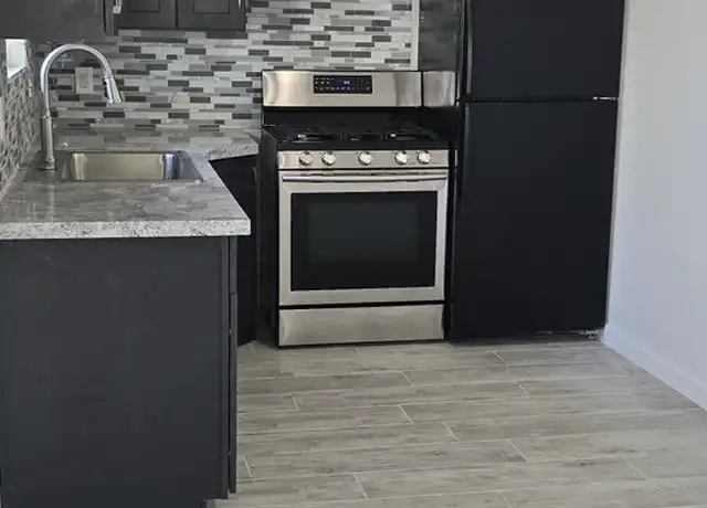 Property at 3717 N 12th Pl Unit B, Phoenix, AZ, 85014, 1 bed, 1 bath, [object Object]