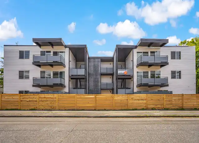 Property at 1725 SW Barton St Unit 103, Seattle, WA, 98106, 2 beds, 1 bath, [object Object]