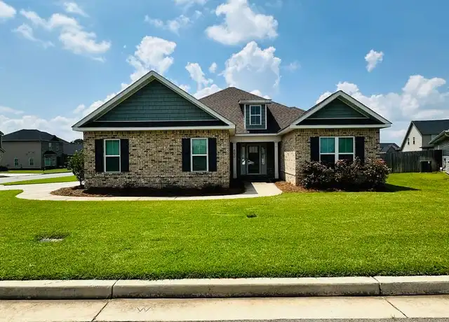 Property at 600 Broderick Cir, Warner Robins, GA, 31088, 4 beds, 2 baths, [object Object]