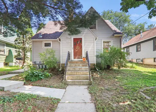 Property at 2225 Winnebago St Unit 3, Madison, WI, 53704, 3 beds, 2 baths, [object Object]