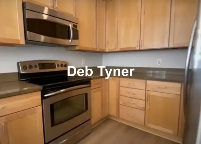 Property at 26 New Derby St Unit 02, Salem, MA, 01970, 2 beds, 2 baths, [object Object]