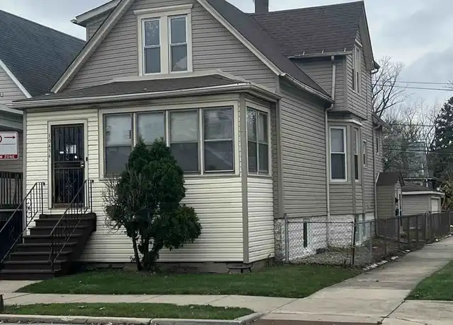 Property at 10434 S Wentworth Ave Unit 2, Chicago, IL, 60628, 2 beds, 1 bath, [object Object]