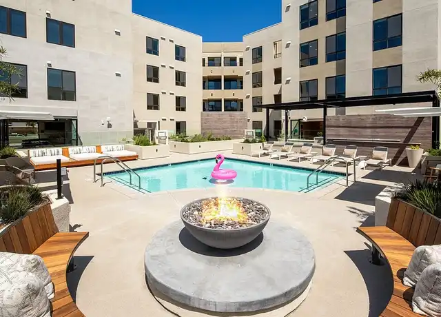 Property at Rae on Sunset - 7566 W Sunset Blvd, Los Angeles, CA, 90046, 0-3 beds, 1-3 bath, [object Object]