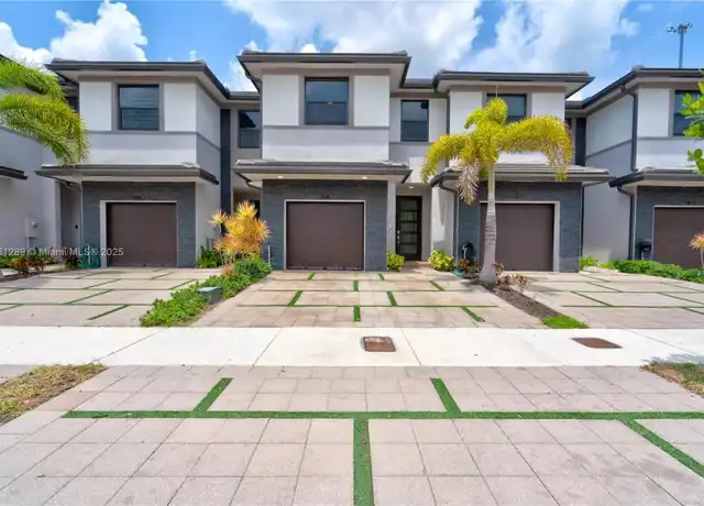 Property at 15826 NW 91st Ct, Hialeah, FL, 33018, 3 beds, 2.5 baths, [object Object]