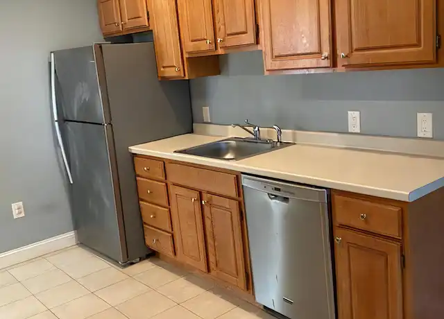 Property at 59 Grafton St, Quincy, MA, 02169, 3 beds, 1 bath, [object Object]