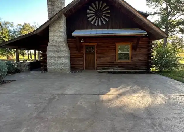 Property at 111 Isabella St, Mineola, TX, 75773, 3 beds, 2 baths, [object Object]