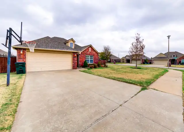 Property at 11109 E 121st Pl N, Collinsville, OK, 74021, 3 beds, 2 baths, [object Object]
