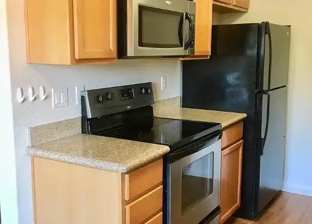 Property at 2360 Paseo de Laura #36, Oceanside, CA, 92056, 1 bed, 1 bath, [object Object]