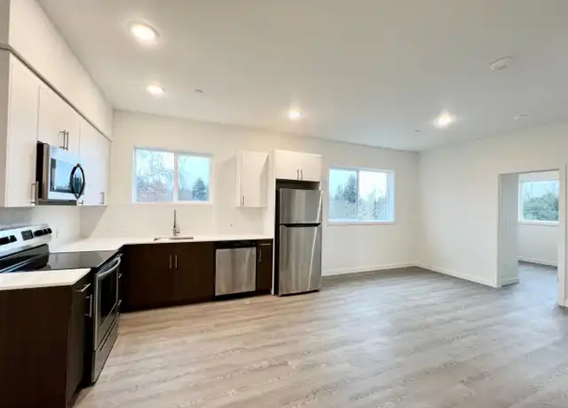 Property at 232 NE 61st Ave Unit 301, Portland, OR, 97213, 2 beds, 1 bath, [object Object]