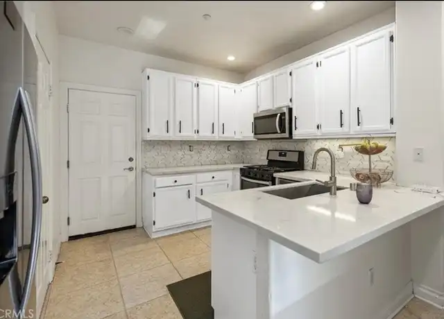 Property at 41945 Davenport Way, Murrieta, CA, 92562, 3 beds, 2 baths, [object Object]