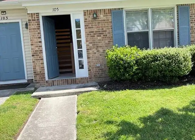 Property at 105 Hawthorne Pt, Yorktown, VA, 23692, 2 beds, 2 baths, [object Object]