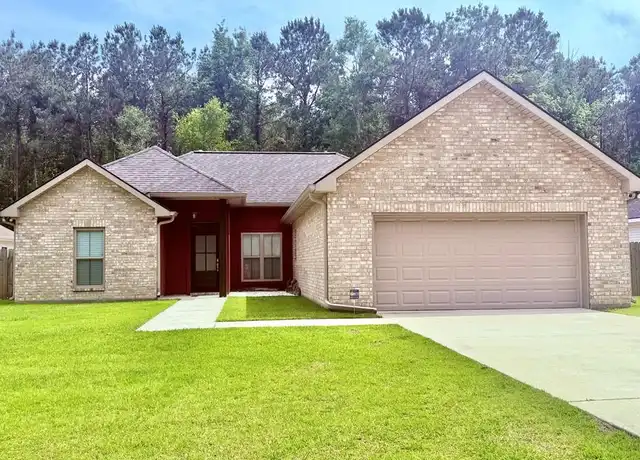 Property at 42318 S Falcon Dr, Ponchatoula, LA, 70454, 3 beds, 2 baths, [object Object]