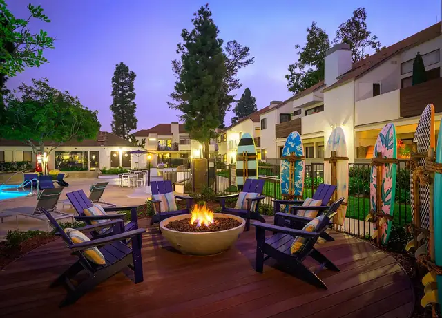 Photo of 8945 Riverbend Dr, Huntington Beach, CA 92647