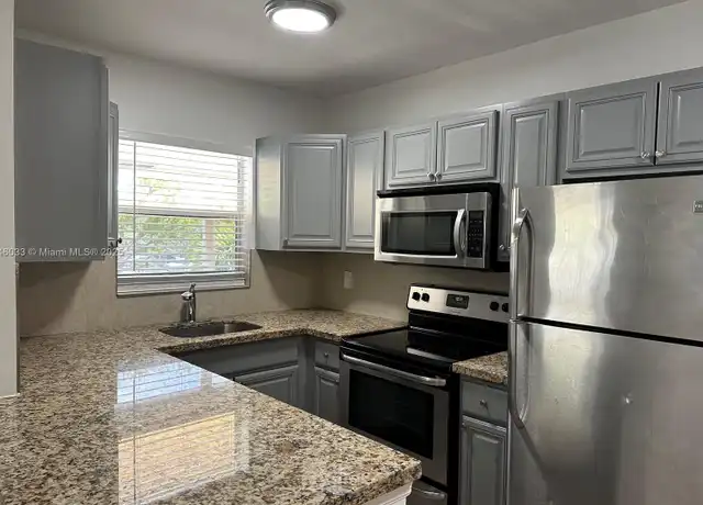 Property at 2640 NE 8th Ave #16, Wilton Manors, FL, 33334, 2 beds, 1 bath, [object Object]