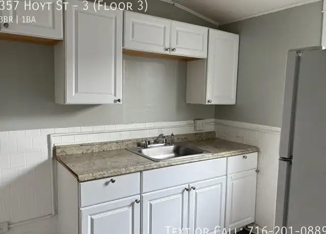 Property at 357 Hoyt St Unit 3, Buffalo, NY, 14213, 3 beds, 1 bath, [object Object]