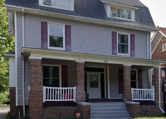 Property at 915 W Main St, Decatur, IL, 62522, 5 beds, 2 baths, [object Object]