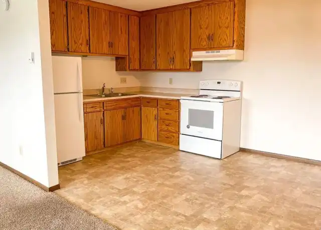 Property at 705 32nd Ave N Unit 2, St Cloud, MN, 56303, 2 beds, 1 bath, [object Object]