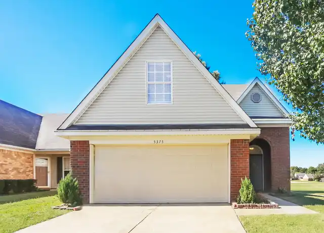 Property at 5375 Pollard Dr, Southaven, MS, 38671, 3 beds, 2.5 baths, [object Object]