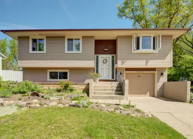 Property at 1410 Concord Ln, Schaumburg, IL, 60193, 3 beds, 2 baths, [object Object]