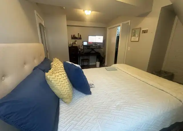 Property at 202 3rd St, Cambridge, MA, 02141, 3 beds, 1 bath, [object Object]