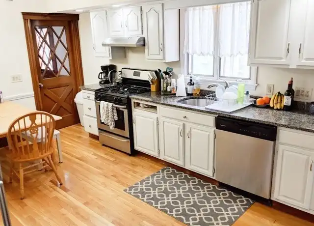 Property at 7 Justin Rd Unit 1, Brighton, MA, 02135, 5 beds, 2 baths, [object Object]