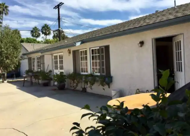 Property at 3636 S Barrington Ave, Los Angeles, CA, 90066, 1 bed, 1 bath, [object Object]
