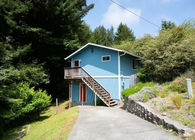 Property at 2709 Greenbriar Ln Unit A, Arcata, CA, 95521, 2 beds, 1 bath, [object Object]