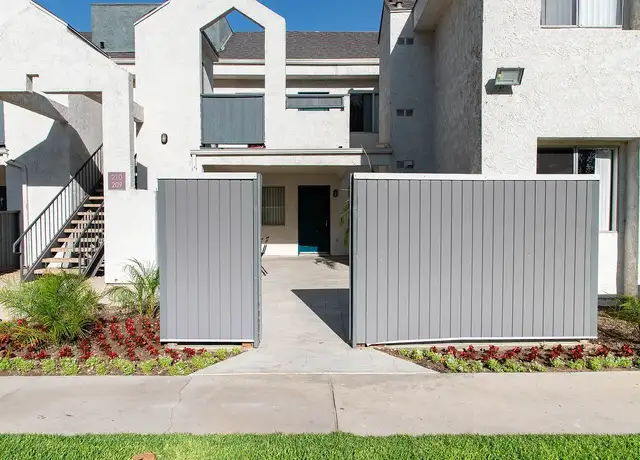 Photo of 1925 W College Ave, San Bernardino, CA 92407