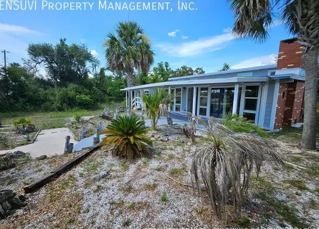 Property at 701 SE 9th Cir N, Crystal River, FL, 34429, 2 beds, 1 bath, [object Object]