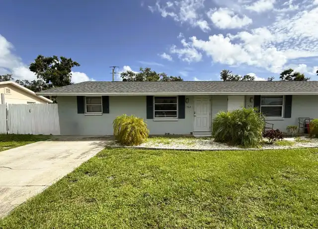 Property at 562 Briarwood Rd, Venice, FL, 34293, 2 beds, 1.5 baths, [object Object]