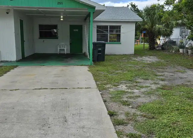 Property at 2519 7th Ave E Unit 2519, Bradenton, FL, 34208, 2 beds, 1 bath, [object Object]