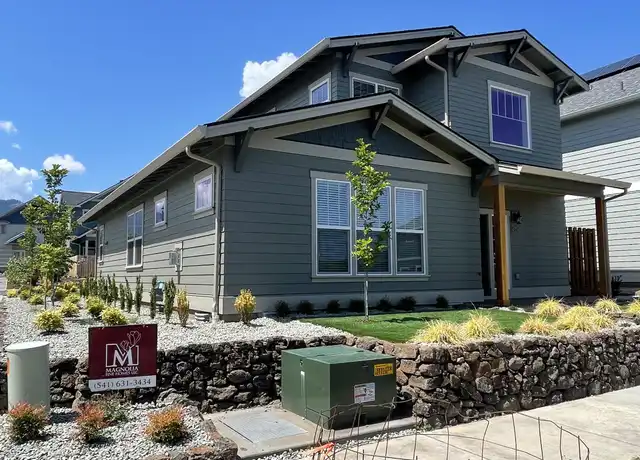 Property at 282 Rockfellow Pl, Talent, OR, 97540, 3 beds, 3 baths, [object Object]