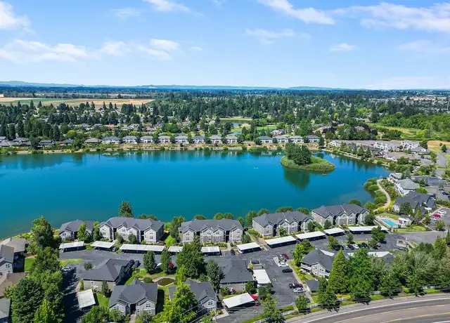 Photo of 208 Lakepoint Pl N, Keizer, OR 97303