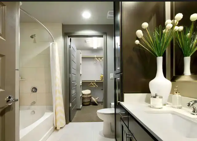 Property at 222 West Ave Unit 9101, Austin, TX, 78701, 1 bed, 1 bath, [object Object]