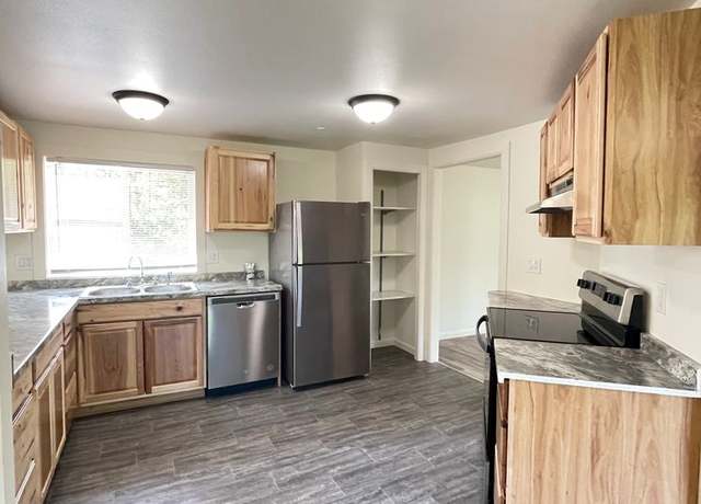 Photo of 14414 Greenbelt Dr E, Bonney Lake, WA 98391