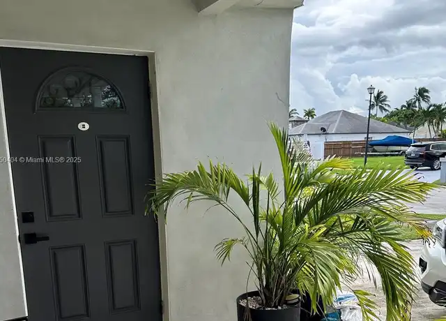 Property at 15401 SW 144th Ave Unit A, Miami, FL, 33177, 1 bed, 1 bath, [object Object]