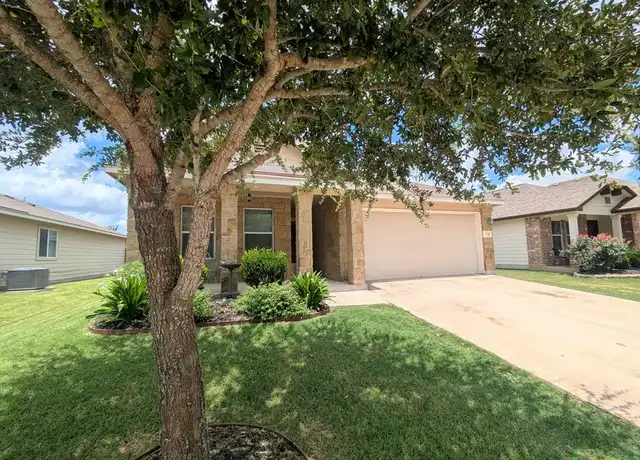 Property at 735 Spectrum Dr, New Braunfels, TX, 78130, 4 beds, 2 baths, [object Object]