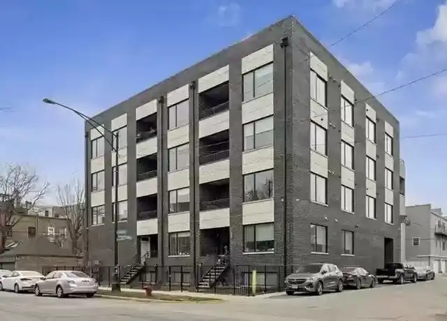 Property at 2303 W Wilcox St Unit 2S, Chicago, IL, 60612, 2 beds, 2 baths, [object Object]