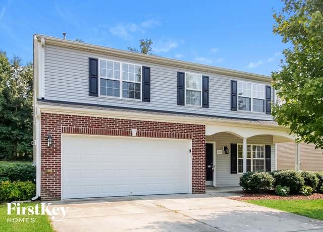 Photo of 2152 Lauren Woods Dr, Winston Salem, NC 27127