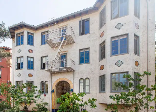 Property at 67 Glen Ave Unit 204, Oakland, CA, 94611, 1 bed, 1 bath, [object Object]