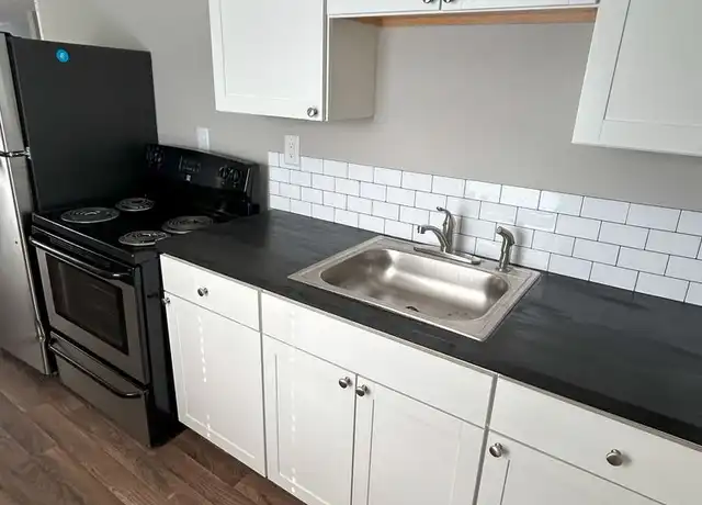 Property at 21 5th St, Roseville, OH, 43777, 2 beds, 1 bath, [object Object]