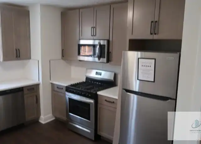 Property at 5507 N Lincoln Ave Unit 3S, Chicago, IL, 60625, 3 beds, 1 bath, [object Object]
