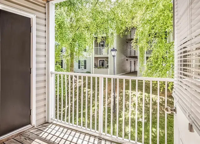 Photo of 140 Scarlet Maple Dr, Winchester, VA 22603