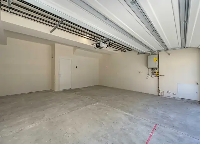 Photo of 140 E Whittier Blvd, Montebello, CA 90640