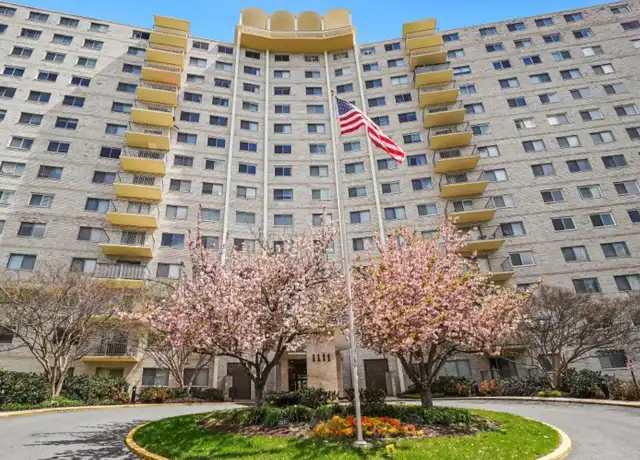 Property at 1111 University Blvd W #413, Silver Spring, MD, 20902, 1 bed, 1 bath, [object Object]